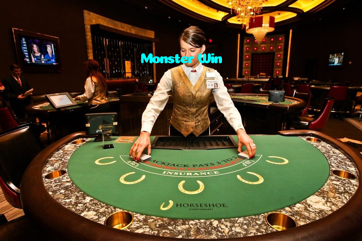 Monster Win خوش آمدید بونس +600% پیشکش موبائل ایپ کے پروموشن سیکشن میں دکھائی دیتی ہے۔